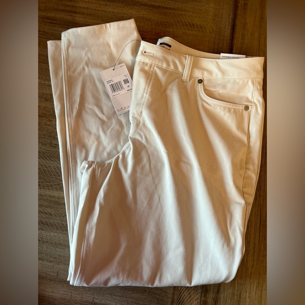 Nike Women’s Pants